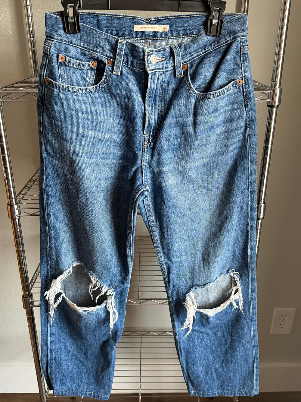 Levi's Low Pro Straight Women's Sz 28